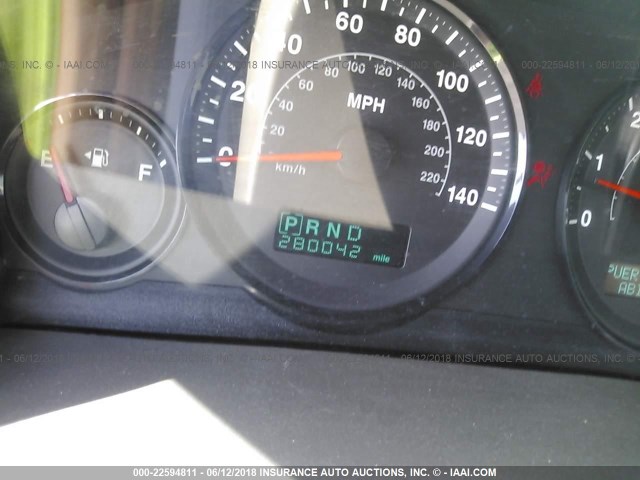 1J4GS48K95C663461 - 2005 JEEP GRAND CHEROKEE LAREDO/COLUMBIA/FREEDOM 白色 照片 7