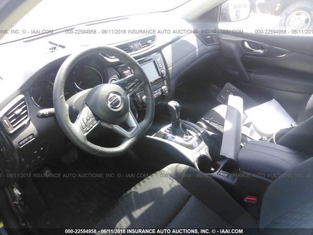 KNMAT2MV9JP506965 - 2018 NISSAN ROGUE S/SV Qara foto 5