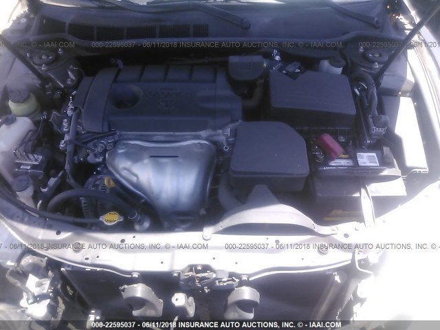 4T4BF3EK1BR187877 - 2011 TOYOTA CAMRY SE/LE/XLE ნაცრისფერი ფოტო 10