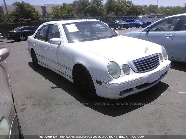 WDBJF70J6YB064725 - 2000 MERCEDES-BENZ E 430 WHITE photo 1