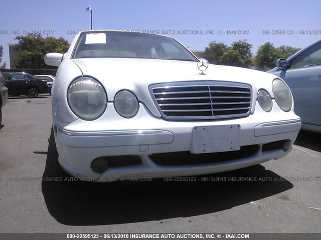 WDBJF70J6YB064725 - 2000 MERCEDES-BENZ E 430 WHITE photo 6