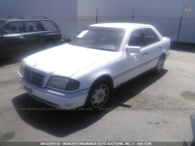 WDBHA22E0SF123932 - 1995 MERCEDES-BENZ C 220 WHITE photo 2