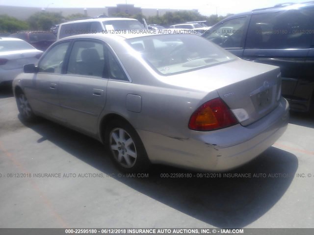 4T1BF28B7YU081944 - 2000 TOYOTA AVALON XL/XLS TAN photo 3