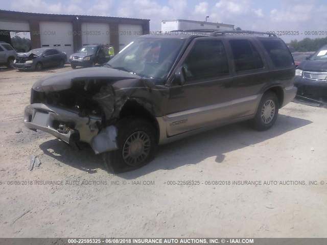 1GKDT13W0W2517623 - 1998 GMC JIMMY BROWN photo 2