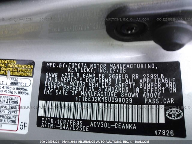 4T1BE32K15U098039 - 2005 TOYOTA CAMRY LE/XLE/SE ვერცხლისფერი ფოტო 9