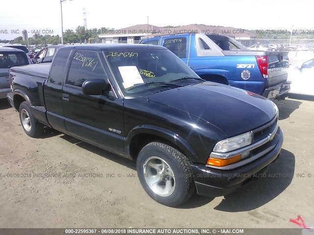 1GCCS1957Y8268990 - 2000 CHEVROLET S TRUCK S10 BLACK photo 1