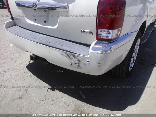1A8HW58277F516246 - 2007 CHRYSLER ASPEN LIMITED WHITE photo 6