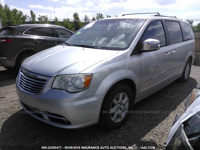 2A4RR8DG9BR796754 - 2011 CHRYSLER TOWN & COUNTRY TOURING L SILVER photo 2