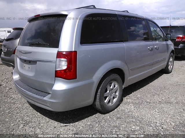 2A4RR8DG9BR796754 - 2011 CHRYSLER TOWN & COUNTRY TOURING L SILVER photo 4