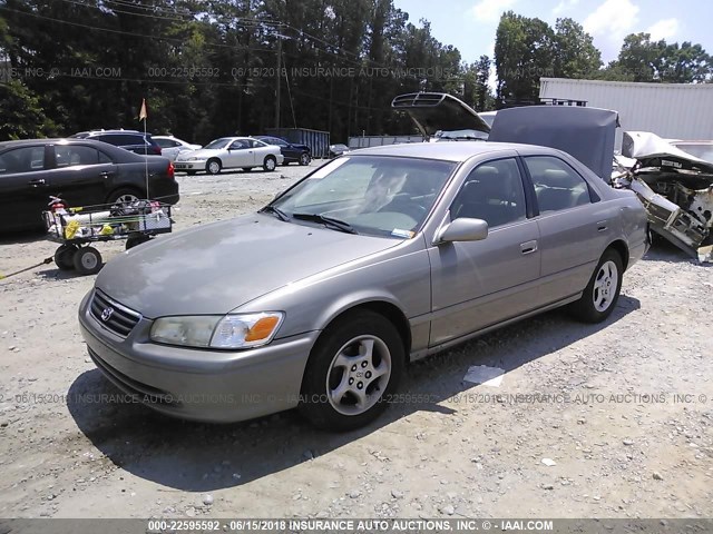 4T1BG28K5YU634796 - 2000 TOYOTA CAMRY CE/LE/XLE 银色 照片 2