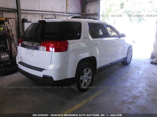 2GKALSEK7D6152778 - 2013 GMC TERRAIN SLE WHITE photo 4