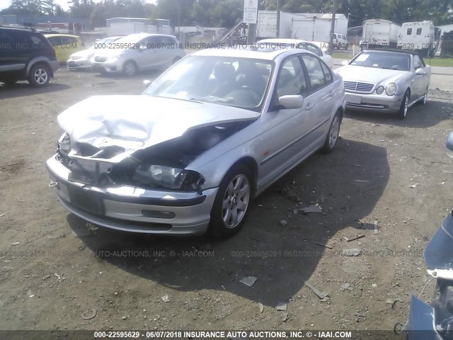 WBAAN3345YNC91969 - 2000 BMW 323 I SILVER photo 2