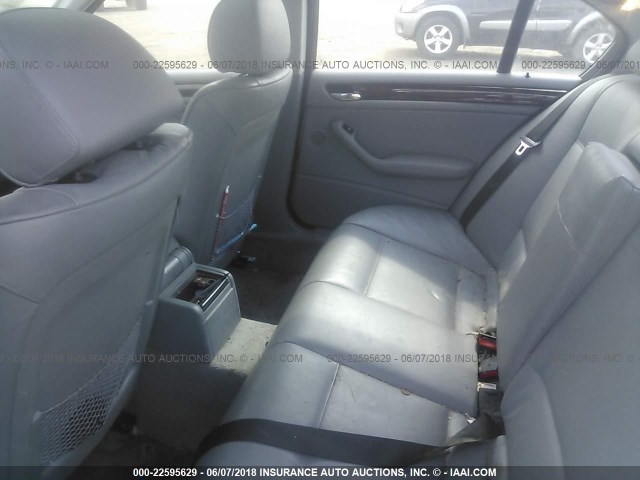 WBAAN3345YNC91969 - 2000 BMW 323 I SILVER photo 8