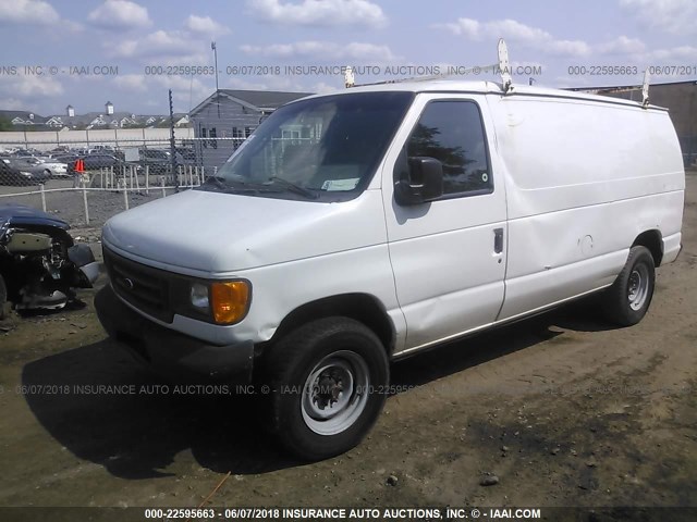 1FTNE242X3HA80217 - 2003 FORD ECONOLINE E250 VAN WHITE photo 2