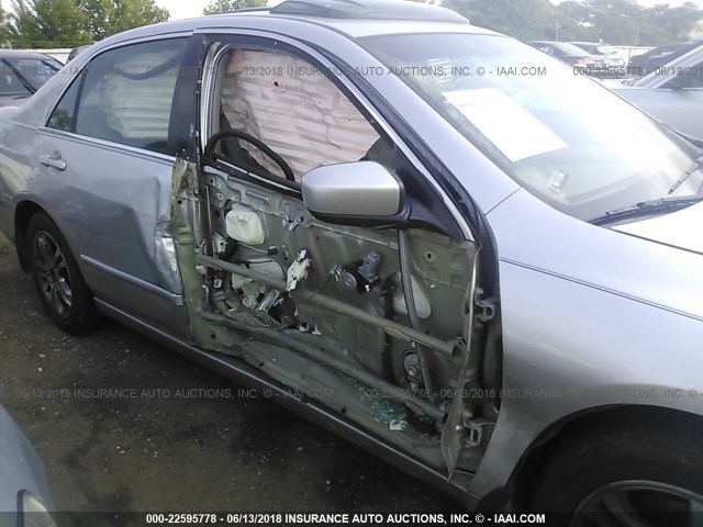 1HGCM56736A135318 - 2006 HONDA ACCORD EX SILVER photo 6