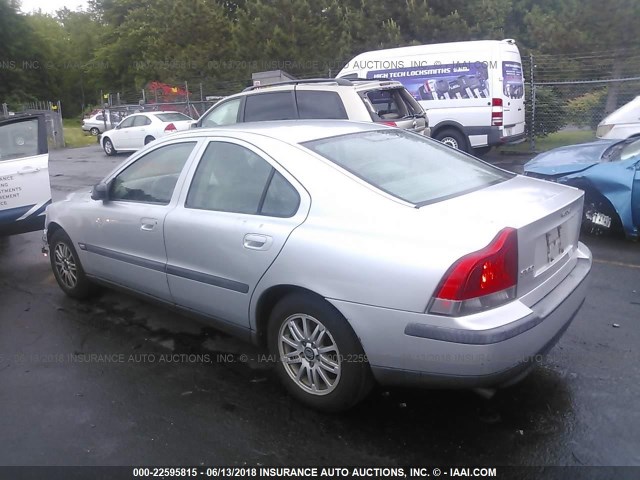 YV1RS64AX42318199 - 2004 VOLVO S60 SILVER photo 3