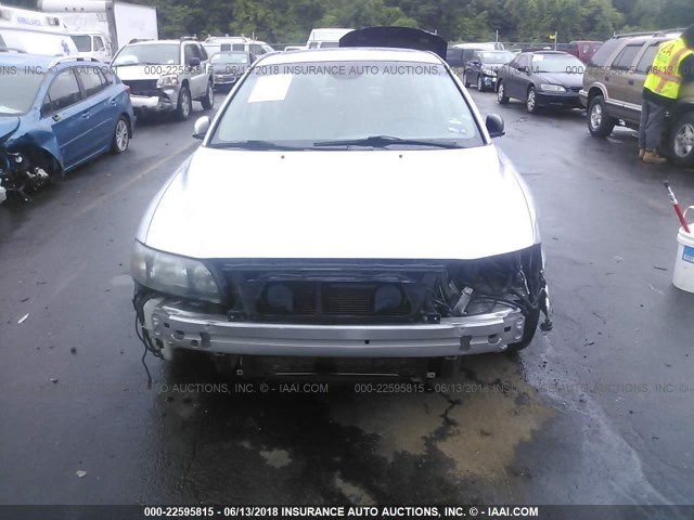 YV1RS64AX42318199 - 2004 VOLVO S60 SILVER photo 6