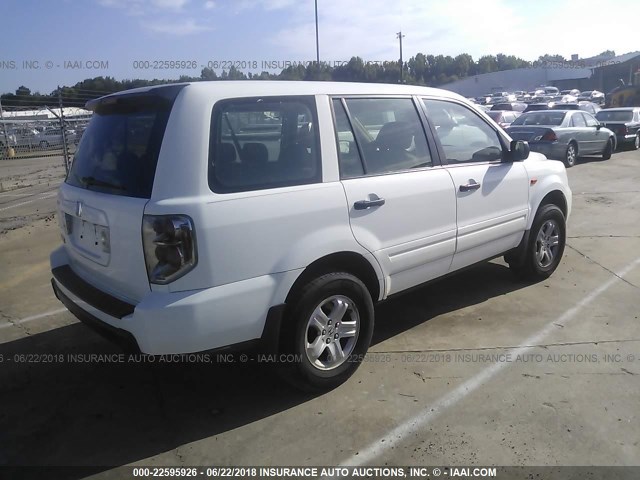 5FNYF28117B017993 - 2007 HONDA PILOT LX WHITE photo 4