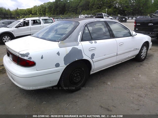 2G4WS52M1W1479622 - 1998 BUICK CENTURY CUSTOM WHITE photo 4