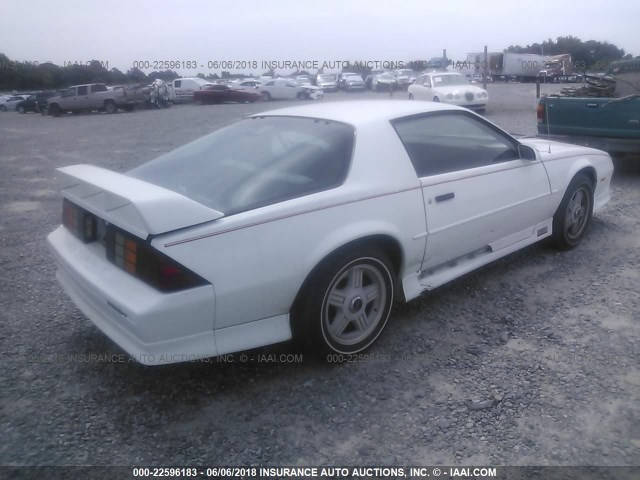 1G1FP2388NL100414 - 1992 CHEVROLET CAMARO Z28 WHITE photo 4