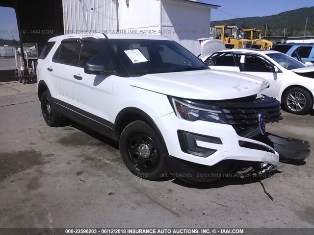 1FM5K8AR9GGC72765 - 2016 FORD EXPLORER POLICE INTERCEPTOR WHITE photo 1
