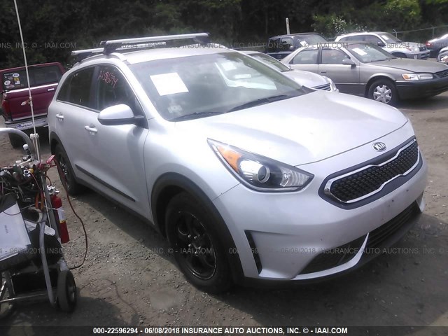 KNDCB3LC6H5049037 - 2017 KIA NIRO FE/LX SILVER photo 1