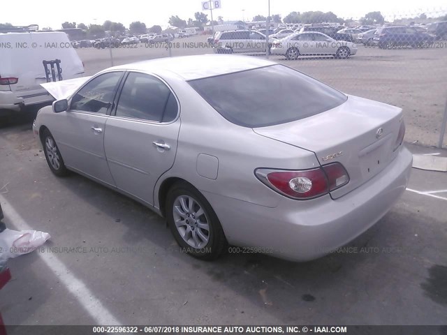 JTHBF30GX20019954 - 2002 LEXUS ES 300 SILVER photo 3