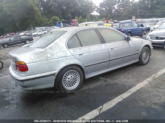 WBADE6328WBW62552 - 1998 BMW 540 I AUTOMATIC SILVER photo 4