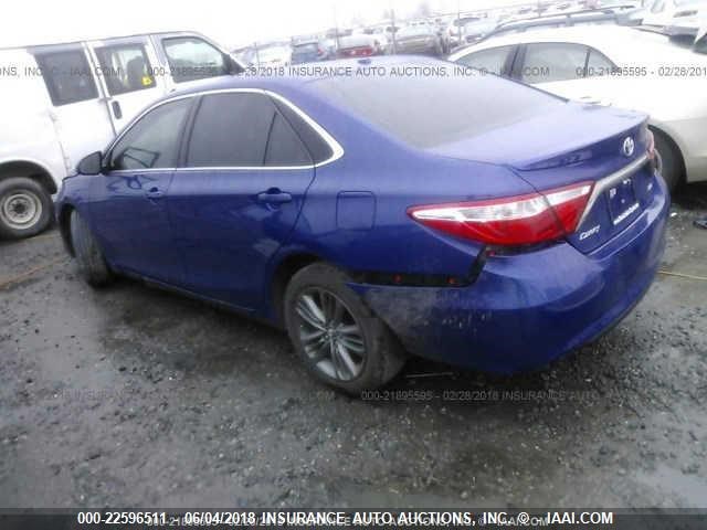 4T1BF1FK0FU878742 - 2015 TOYOTA CAMRY LE/XLE/SE/XSE BLUE photo 3