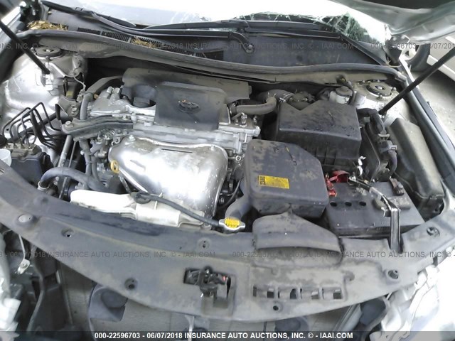 4T1BF1FK2EU417251 - 2014 TOYOTA CAMRY L/SE/LE/XLE 银色 照片 10