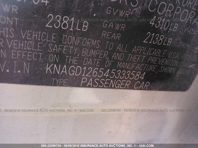 KNAGD126545333584 - 2004 KIA OPTIMA LX/EX WHITE photo 9