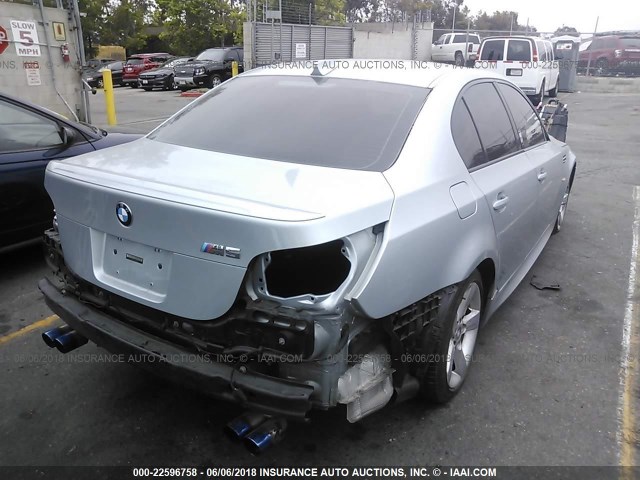 WBSNB93556B582422 - 2006 BMW M5 Light Blue photo 4