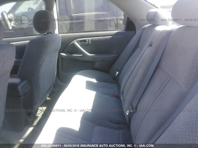 4T1BG22K7YU699710 - 2000 TOYOTA CAMRY CE/LE/XLE SILVER photo 8