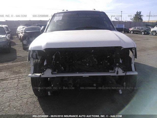 1FMJU1HT3GEF43221 - 2016 FORD EXPEDITION XLT/KING RANCH WHITE photo 6