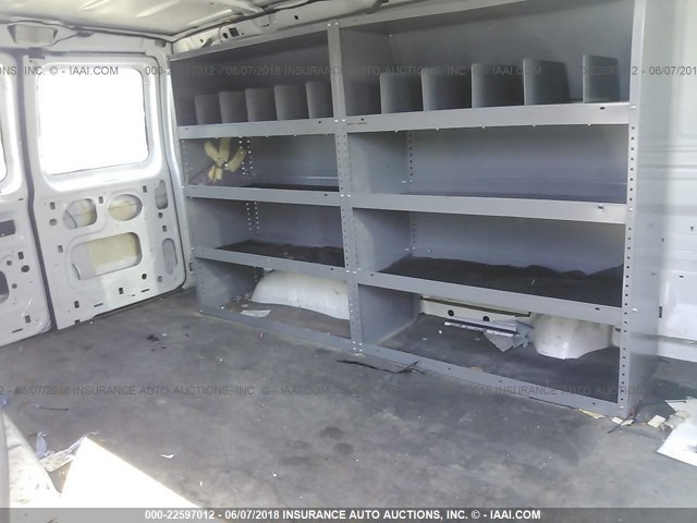 1FTPE2427XHB85439 - 1999 FORD ECONOLINE E250 VAN WHITE photo 8