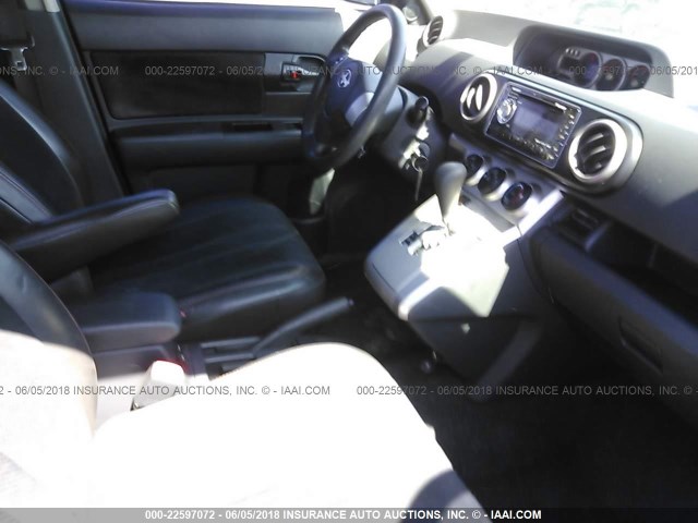 JTLKE50E891063605 - 2009 TOYOTA SCION XB BLACK photo 5