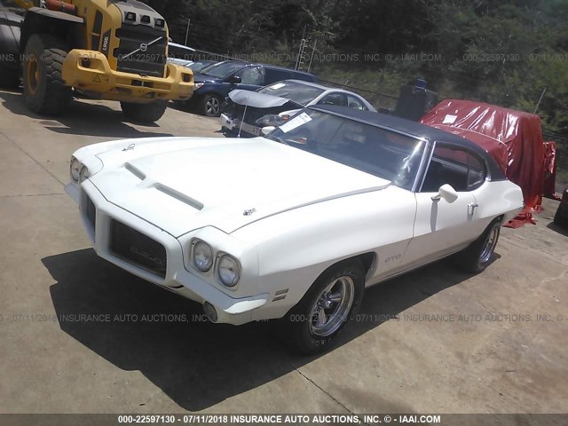 0000233370Z602630 - 1971 PONTIAC GTO WHITE photo 2