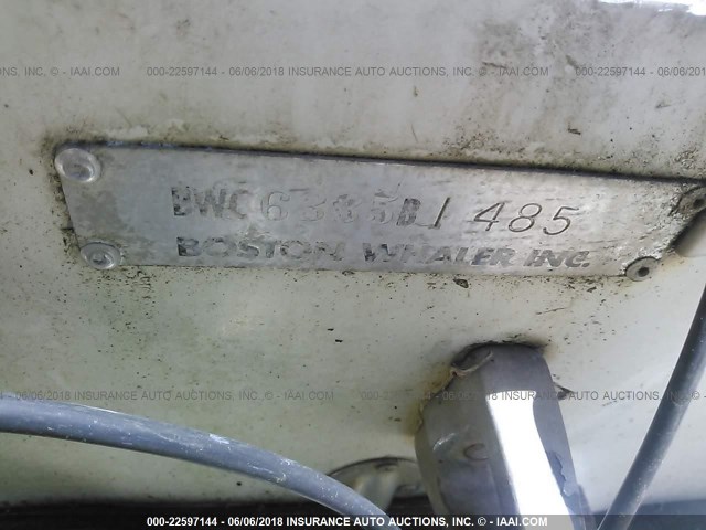 BWC6335B1485 - 1985 BOSTON WHALER OUTRAGE 18  Unknown photo 9