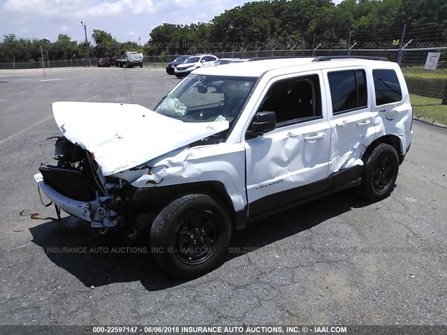 1C4NJPBB3GD574542 - 2016 JEEP PATRIOT SPORT WHITE photo 2