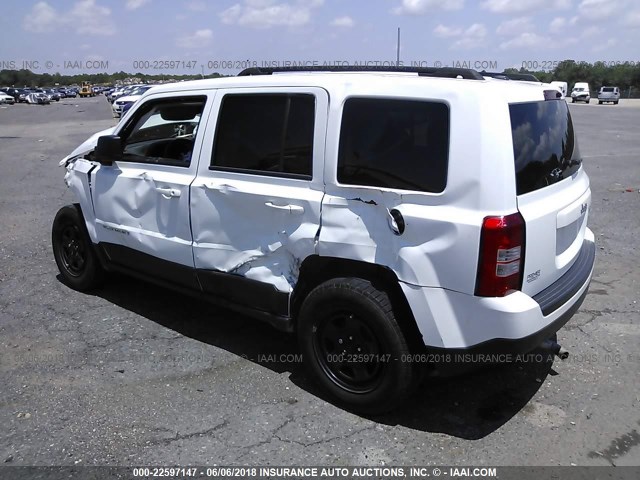 1C4NJPBB3GD574542 - 2016 JEEP PATRIOT SPORT WHITE photo 3