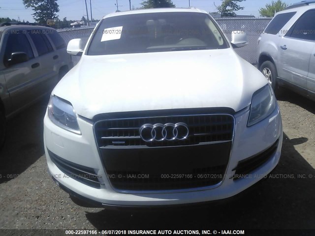 WA1BY74L37D052797 - 2007 AUDI Q7 3.6 QUATTRO PREMIUM WHITE photo 6