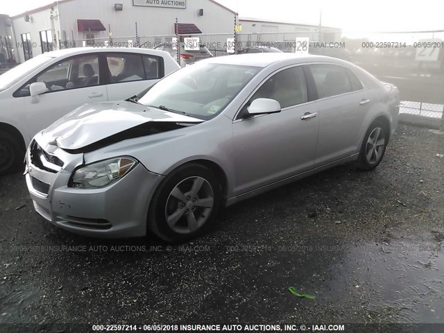 1G1ZC5EU9BF201198 - 2011 CHEVROLET MALIBU 1LT 银色 照片 2