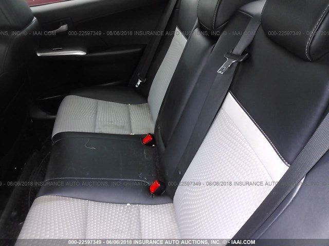 4T1BF1FK0EU369376 - 2014 TOYOTA CAMRY L/SE/LE/XLE 银色 照片 8