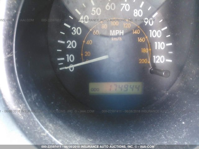 KL1TD62645B457127 - 2005 CHEVROLET AVEO LS RED photo 7