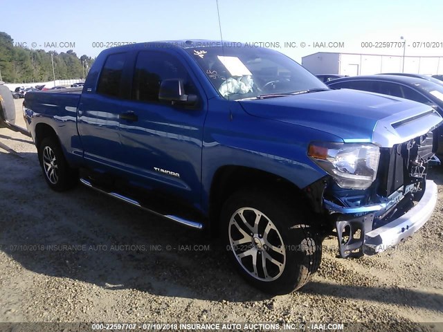 5TFRM5F14JX124984 - 2018 TOYOTA TUNDRA DOUBLE CAB SR/SR5 BLUE photo 1