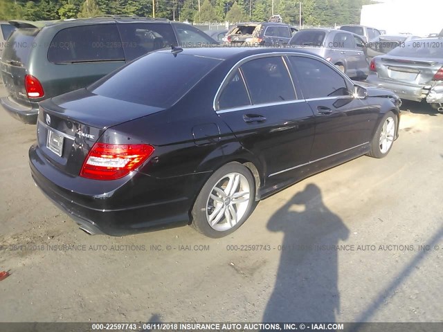 WDDGF8AB8DR288773 - 2013 MERCEDES-BENZ C 300 4MATIC BLACK photo 4