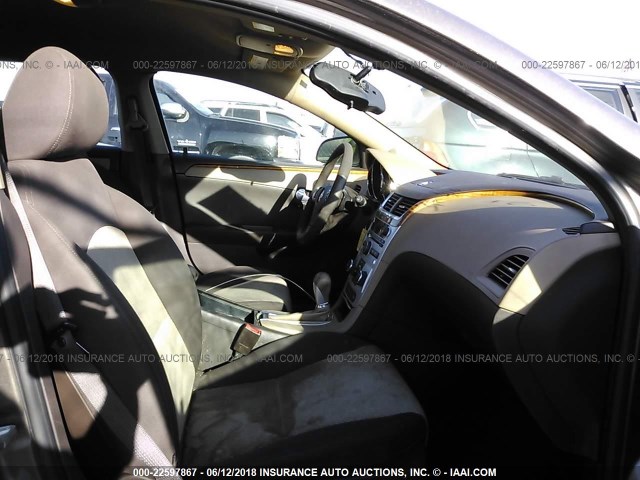 1G1ZC5EB7AF293019 - 2010 CHEVROLET MALIBU 1LT 棕色 照片 5