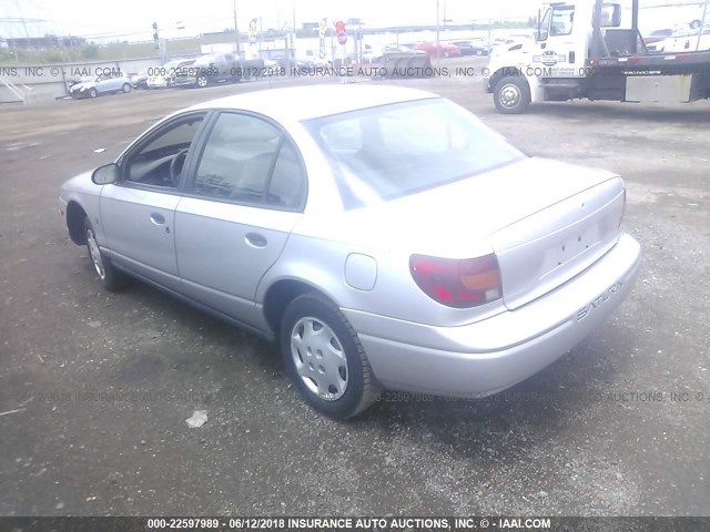 1G8ZH52822Z259243 - 2002 SATURN SL1 SILVER photo 3