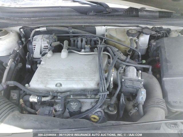 1G1ZT62844F247067 - 2004 CHEVROLET MALIBU MAXX LS WHITE photo 10