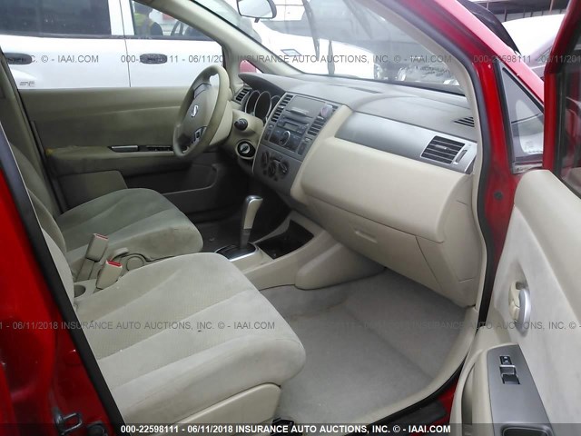 3N1BC1CPXAL369700 - 2010 NISSAN VERSA S/SL RED photo 5